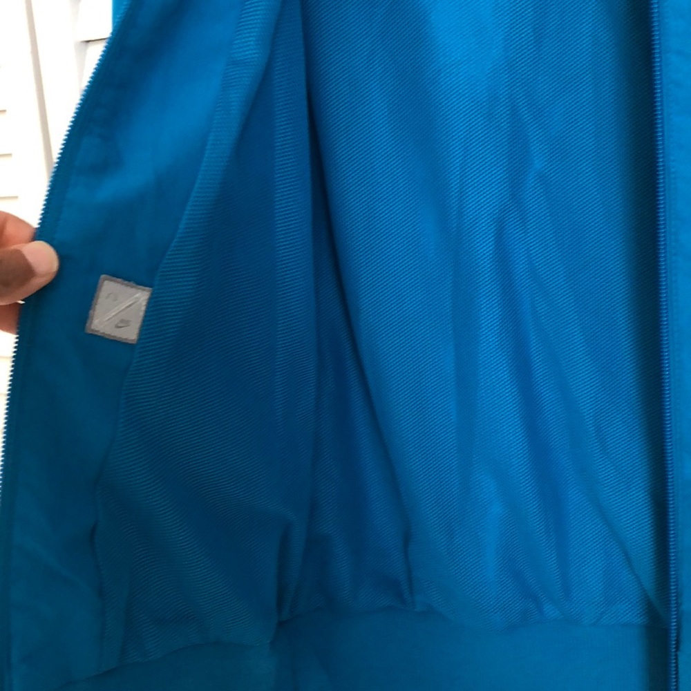 Nike workout jacket - Picture 7 of 12